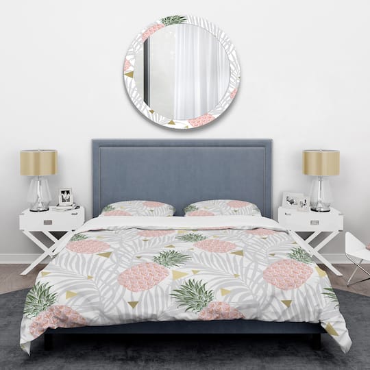 Designart 'Pineappple On Tropical Leaves' Mid-Century Duvet Cover Set